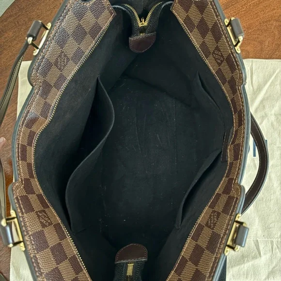 Louis Vuitton Tote/Shoulder Bag - Picture 11 of 17